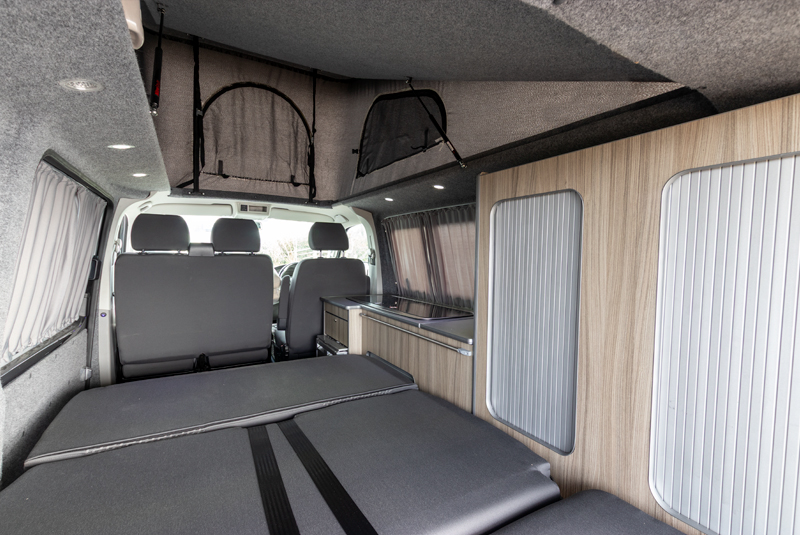 VW Transporter T5.1 140bhp SWB Sportline - Furniture