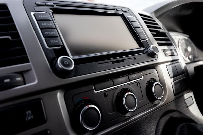 VW Transporter T5.1 140bhp SWB Sportline - Media Player