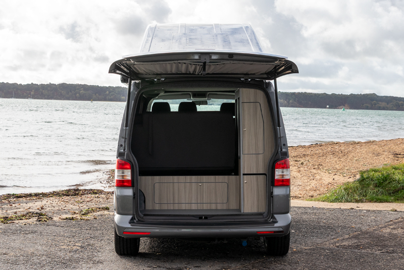 VW Transporter T5.1 140bhp SWB Sportline - Rear Boot Open Roof Up