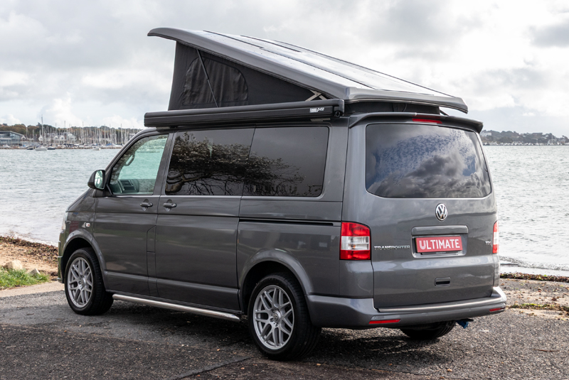 VW Transporter T5.1 140bhp SWB Sportline - Rear Left Roof Up