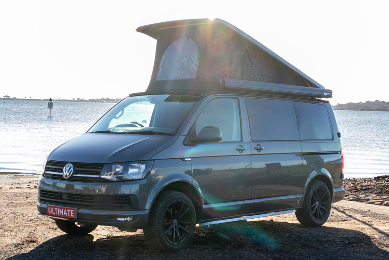 VW Transporter T6 140bhp 6 Speed Highline - Front Left Roof Up