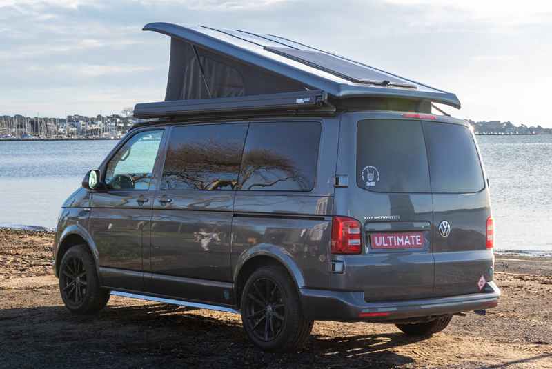 VW Transporter T6 140bhp 6 Speed Highline - Rear Left Roof Up