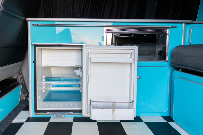 VW Transporter T5.1 140bhp SWB Monte Carlo Sportline - Fridge