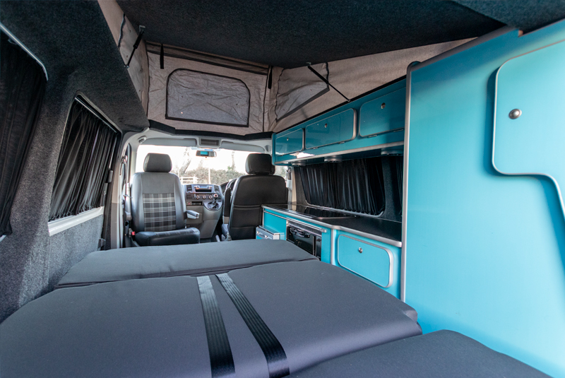 VW Transporter T5.1 140bhp SWB Monte Carlo Sportline - Furniture