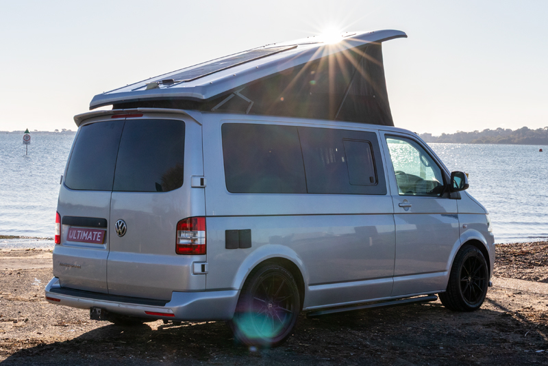 VW Transporter T5.1 140bhp SWB Sportline - Rear Right Roof Up