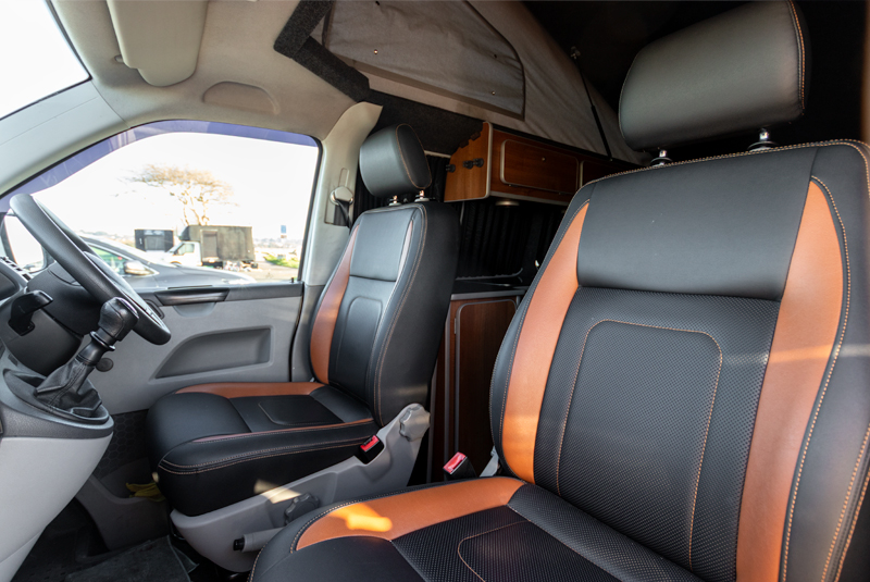 Transporter T5.1 Camper King Monte Carlo - Front Seats