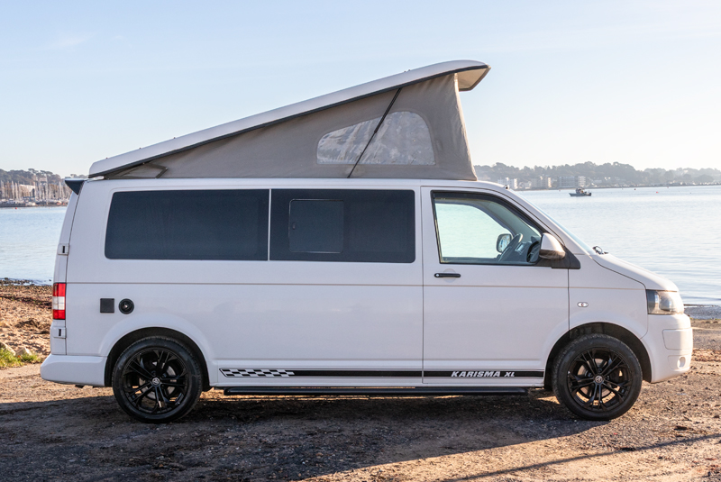 Transporter T5.1 Camper King Monte Carlo - Right Side Roof Up