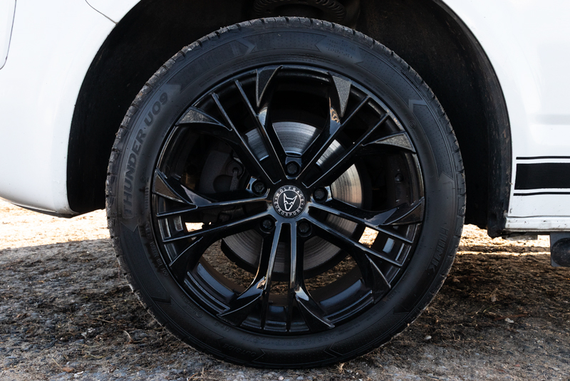 Transporter T5.1 Camper King Monte Carlo - Wheels