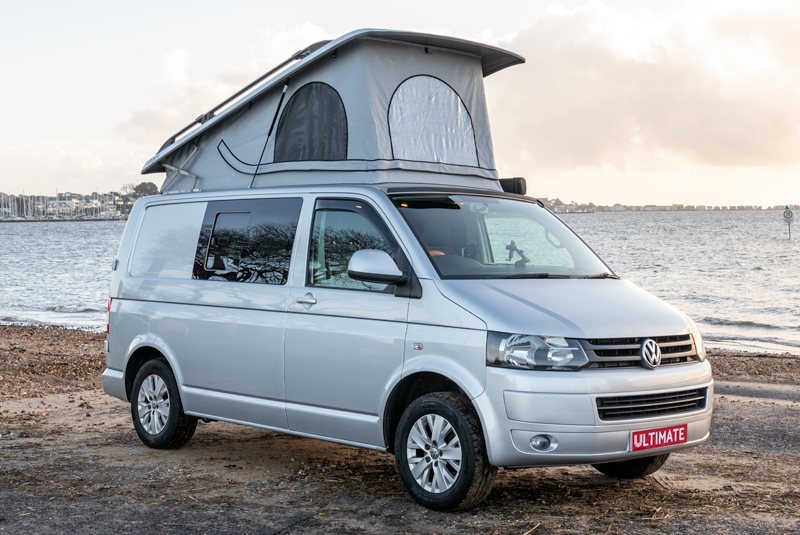 VW Transporter T5.1 140bhp SWB Highline - Front Right Roof Up