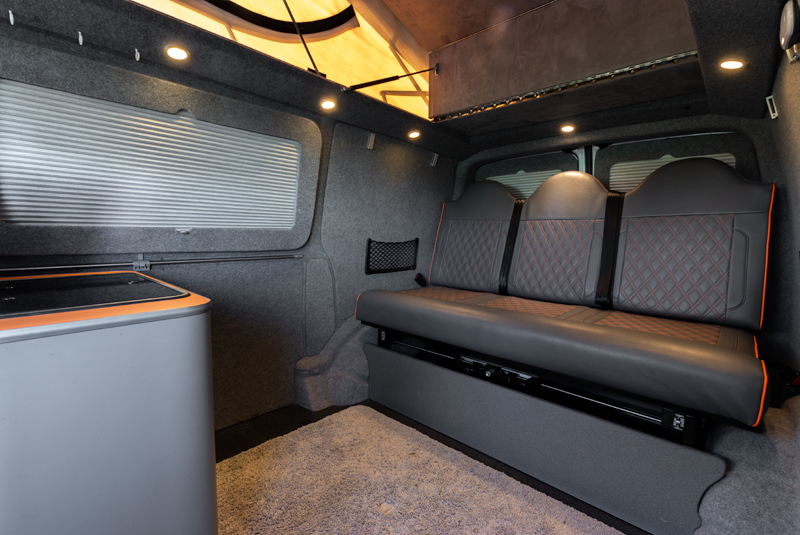 VW Transporter T5.1 140bhp SWB Highline - Interior