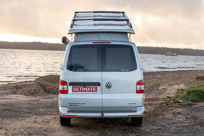 VW Transporter T5.1 140bhp SWB Highline - Rear Roof Up