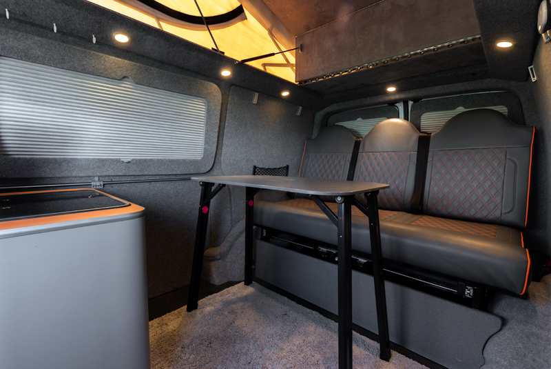 VW Transporter T5.1 140bhp SWB Highline - Table 2