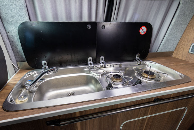 VW Transporter T5.1 Funky Dubz Camper - Kitchen