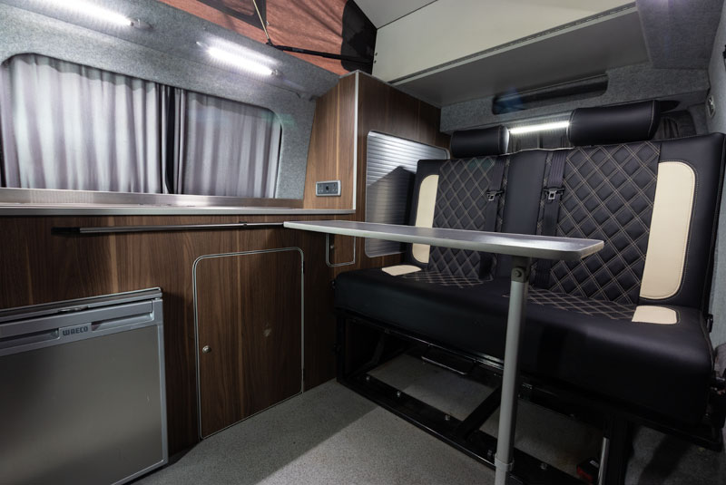 VW Transporter T5.1 Funky Dubz Camper - Table