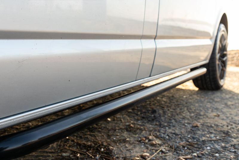 VW Transporter T5.1 140bhp SWB Highline - Bars