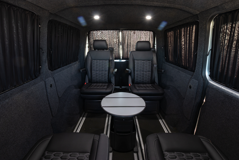 VW Transporter T5.1 140bhp SWB Highline - Interior