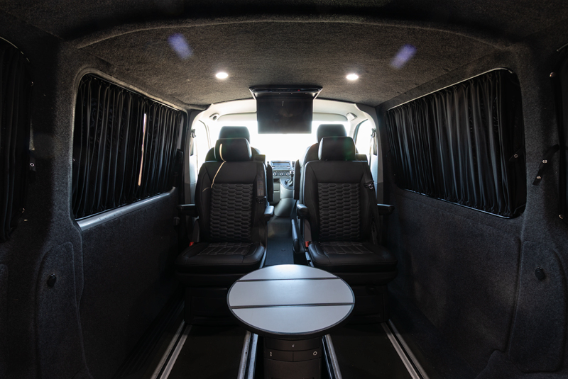 VW Transporter T5.1 140bhp SWB Highline - Rear Looking Through