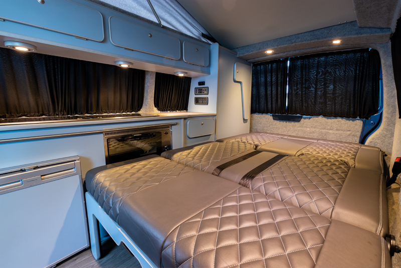 VW Transporter T6 140bhp DSG SWB Camper King - Bed