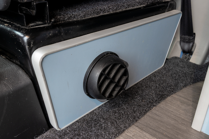 VW Transporter T6 140bhp DSG SWB Camper King - Heater