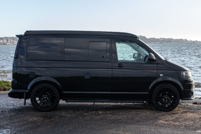 VW Transporter T5.1 130bhp SWB Sportline - Right Side