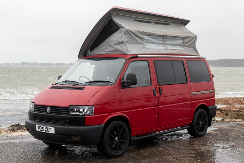 VW Transporter T4 84bhp SWB Camper - Front Left Roof Up