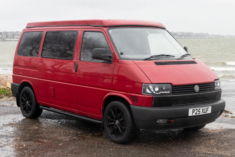 VW Transporter T4 84bhp SWB Camper - Front Right