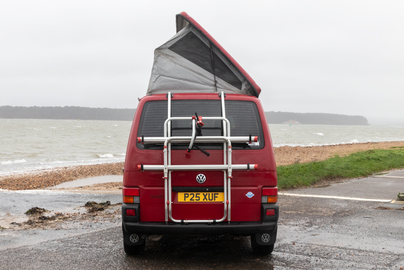 VW Transporter T4 84bhp SWB Camper - Rear Roof Up