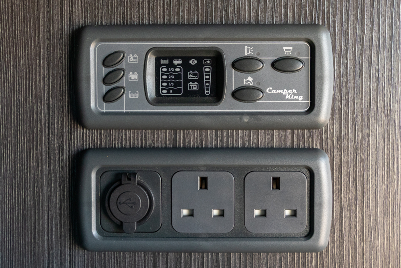 VW Transporter T5.1 140bhp SWB Monte Carlo Sportline - Electronics