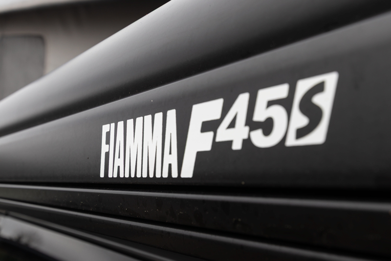 VW Transporter T5.1 140bhp SWB Autohaus Sportline - Awning