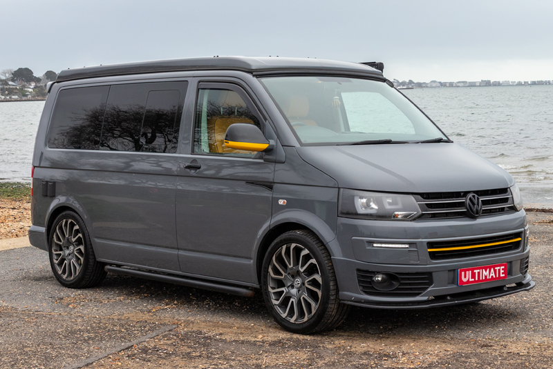 VW Transporter T5.1 140bhp SWB Autohaus Sportline - Front Right