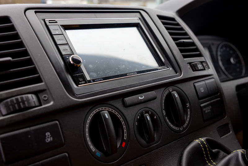 VW Transporter T5.1 140bhp SWB Autohaus Sportline - Media Player