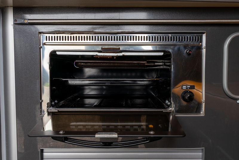 VW Transporter T5.1 140bhp SWB Autohaus Sportline - Oven