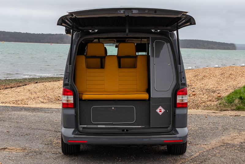 VW Transporter T5.1 140bhp SWB Autohaus Sportline - Rear Doors Open