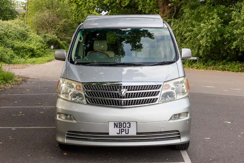 Alphard Camper - Front