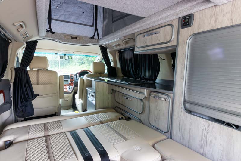 Alphard Camper - Furniture