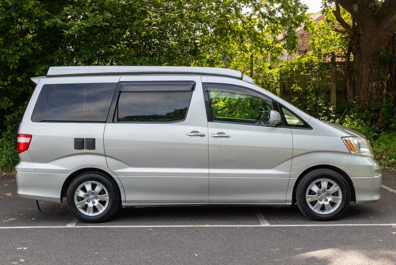 Alphard Camper - Right Side