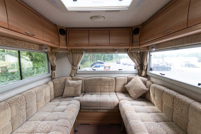 Autocruise Starlight Cab Over Sleeper - Rear Seats