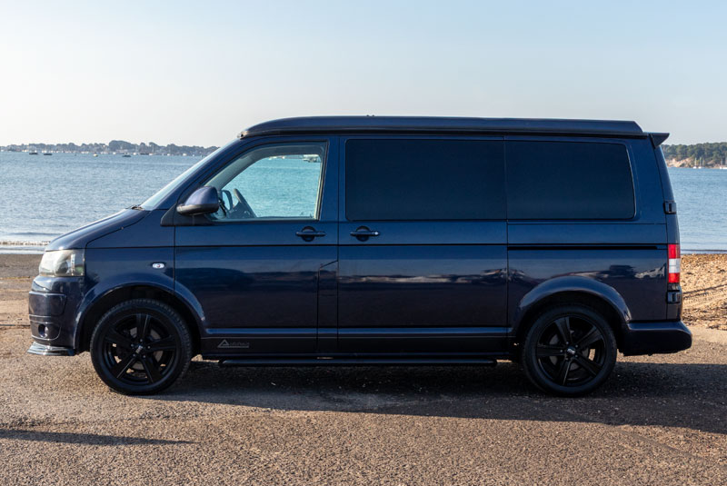 VW Transporter T5.1 140bhp SWB Highline Autohaus Ashton - Left Side