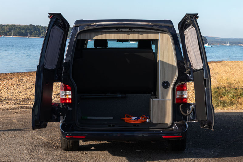 VW Transporter T5.1 140bhp SWB Highline Autohaus Ashton - Rear Doors Open