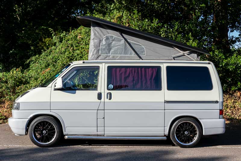 VW Transporter T4 110bhp SWB Camper Van - Left Side Roof Up