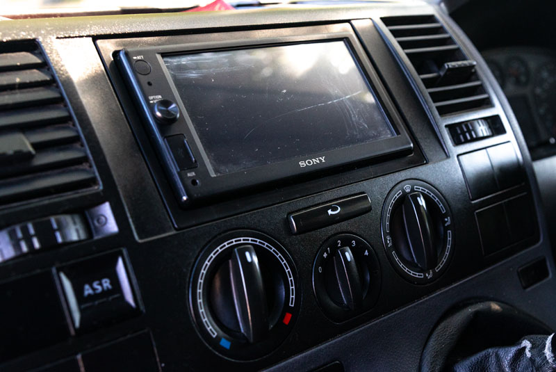 VW Transporter T5 130bhp Day Van SWB Sportline - Media Player