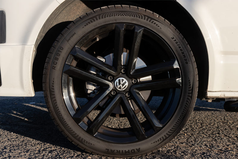 VW Transporter T6 140bhp Camper Sportline - Wheels
