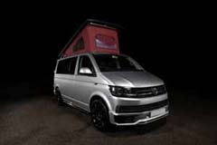 LR65XAK VW Transporter Pop top roof night